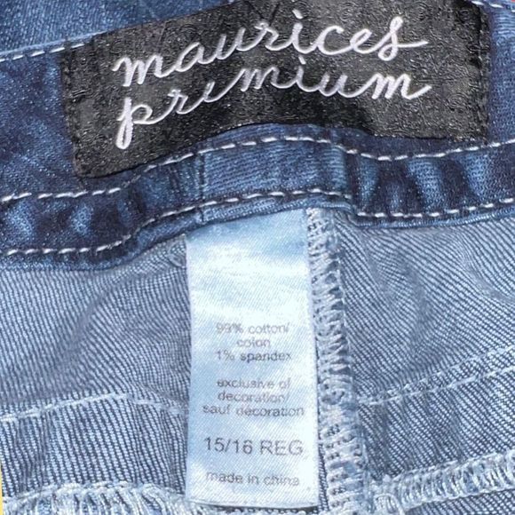 Plus Size Maurice’s Premium Embroidered Jeans Size  15/16 24x29 - Picture 3 of 7